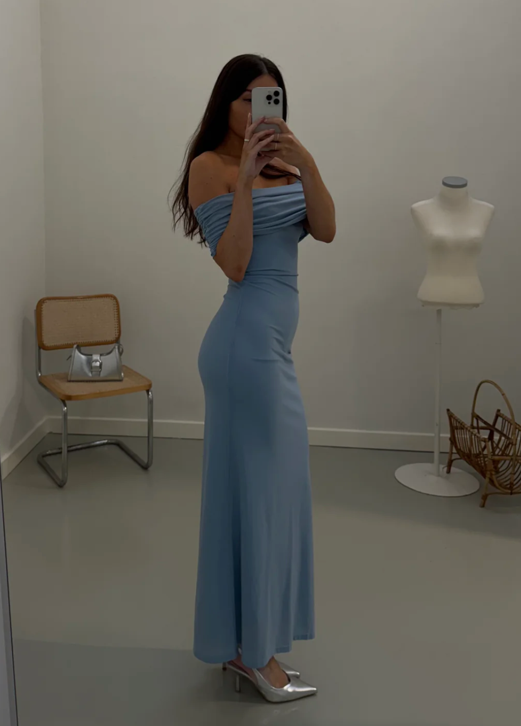Find the perfect prom dress for your next party l Astrid Frank
