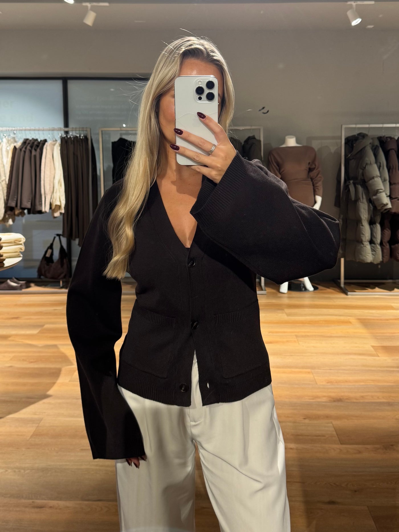 Jennifer cardigan mørkebrun FORUDBESTILLING
