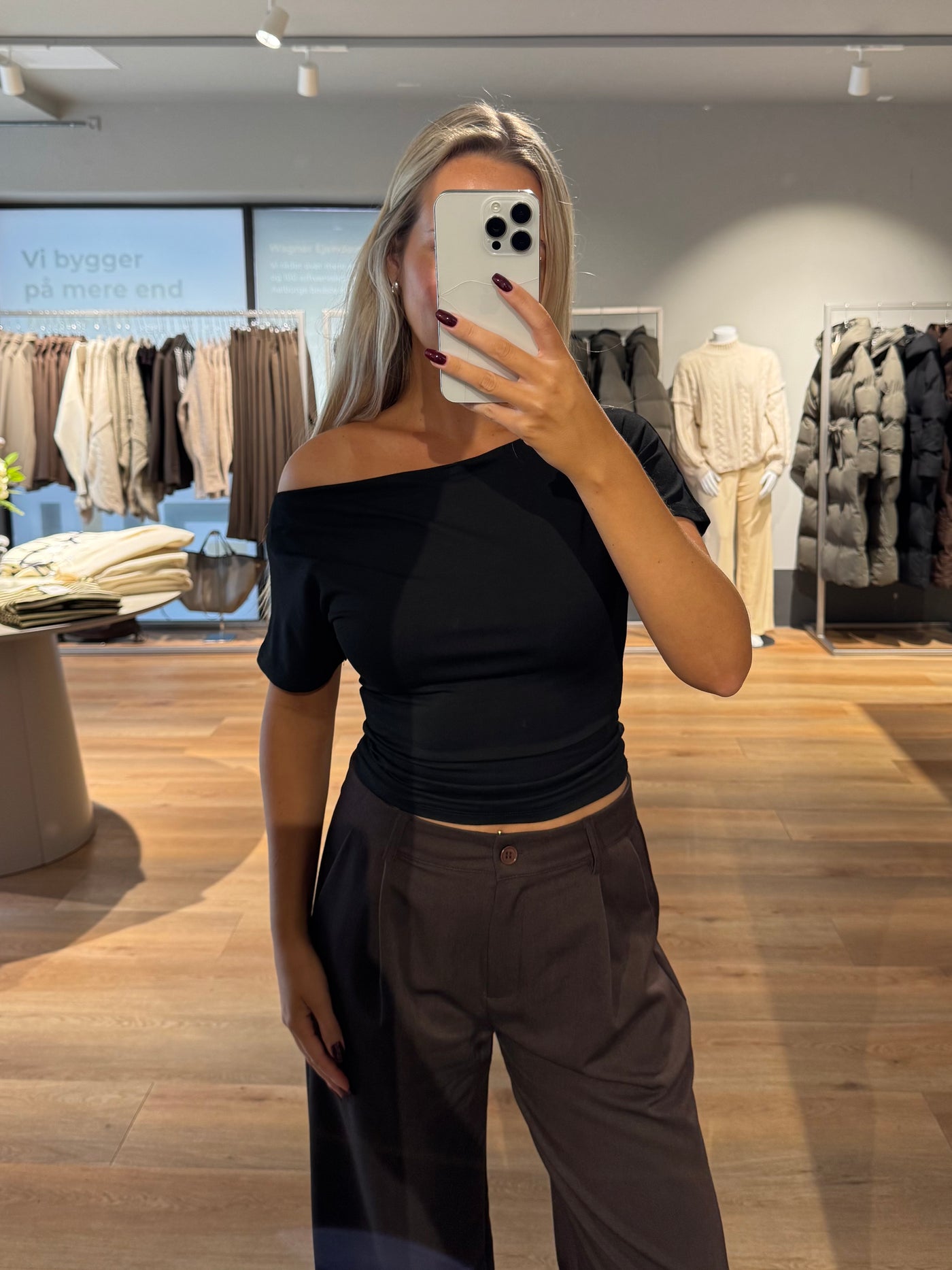 Mia top sort
