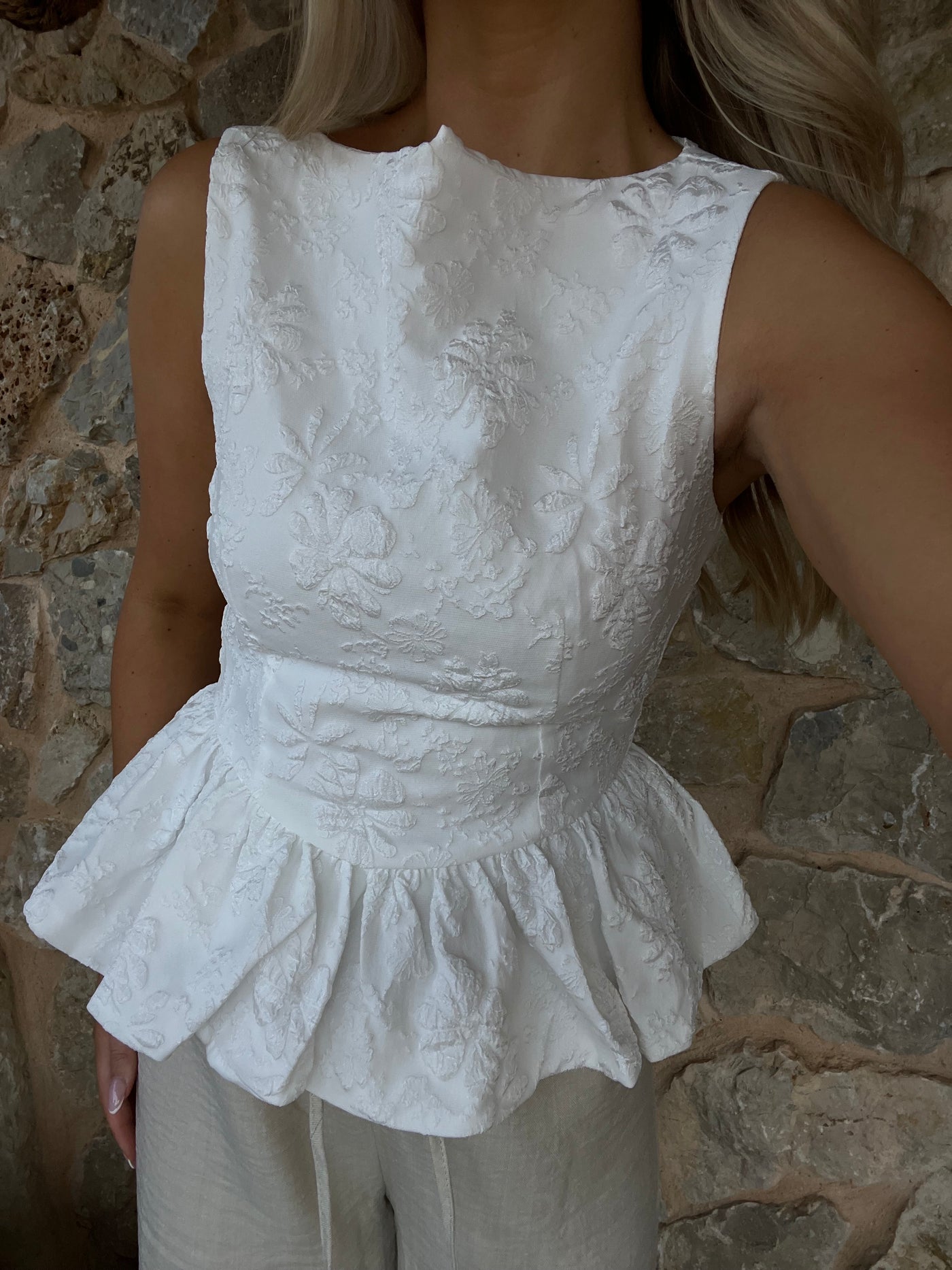 Chloe peplum top hvid