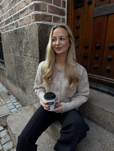 Hannah striktrøje lysebrun