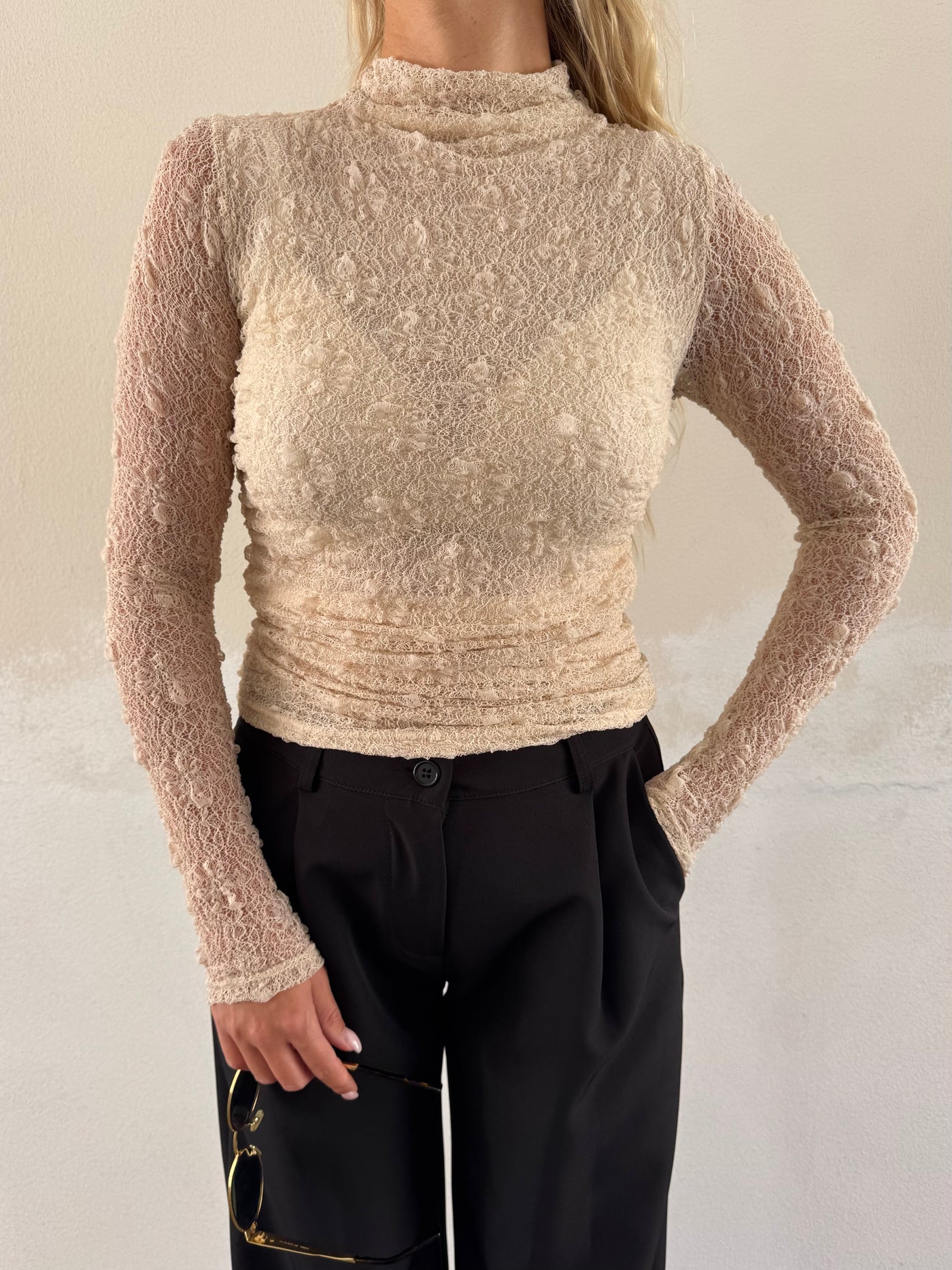Amira bluse beige