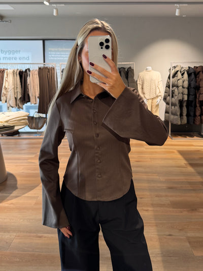 Celine skjorte mørkebrun