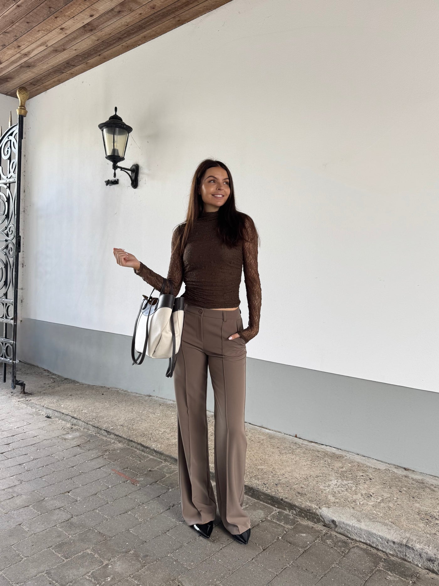 Amira bluse mørkebrun