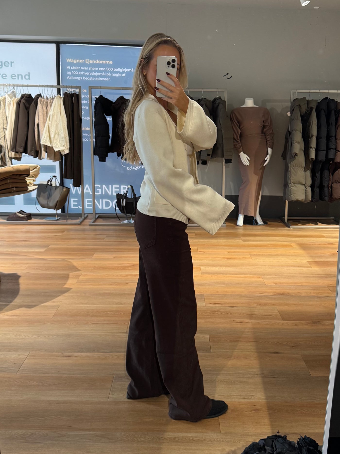 Karoline jeans mørkebrun FORUDBESTILLING