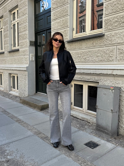 Kaia jeans flare mørkegrå