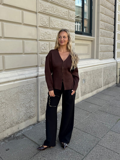 Mikela bluse mørkebrun
