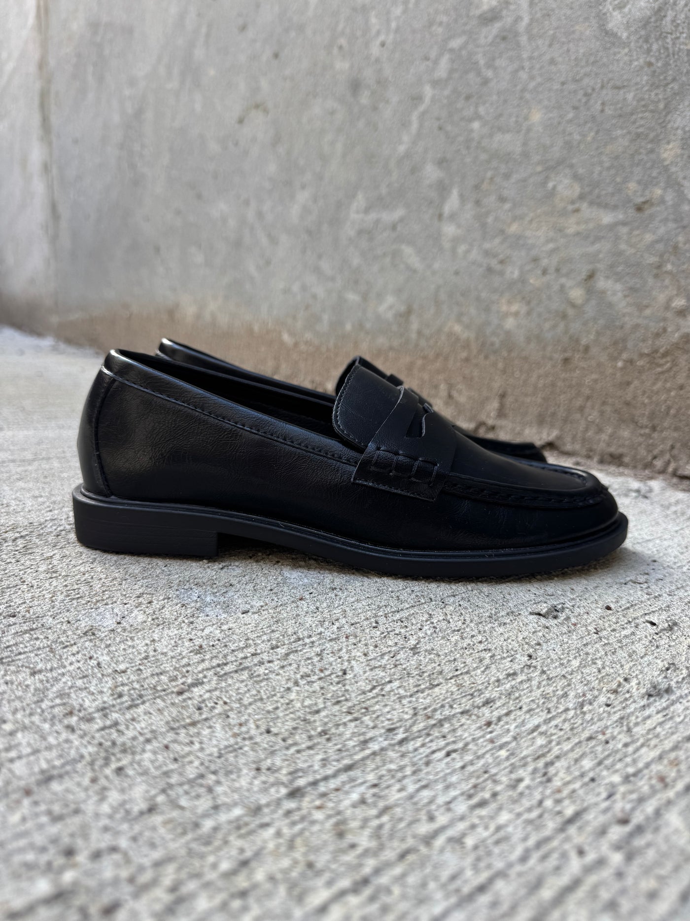Mathilde loafers sort