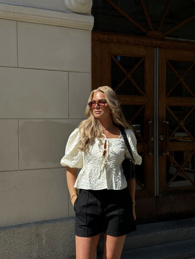 Elena top creme