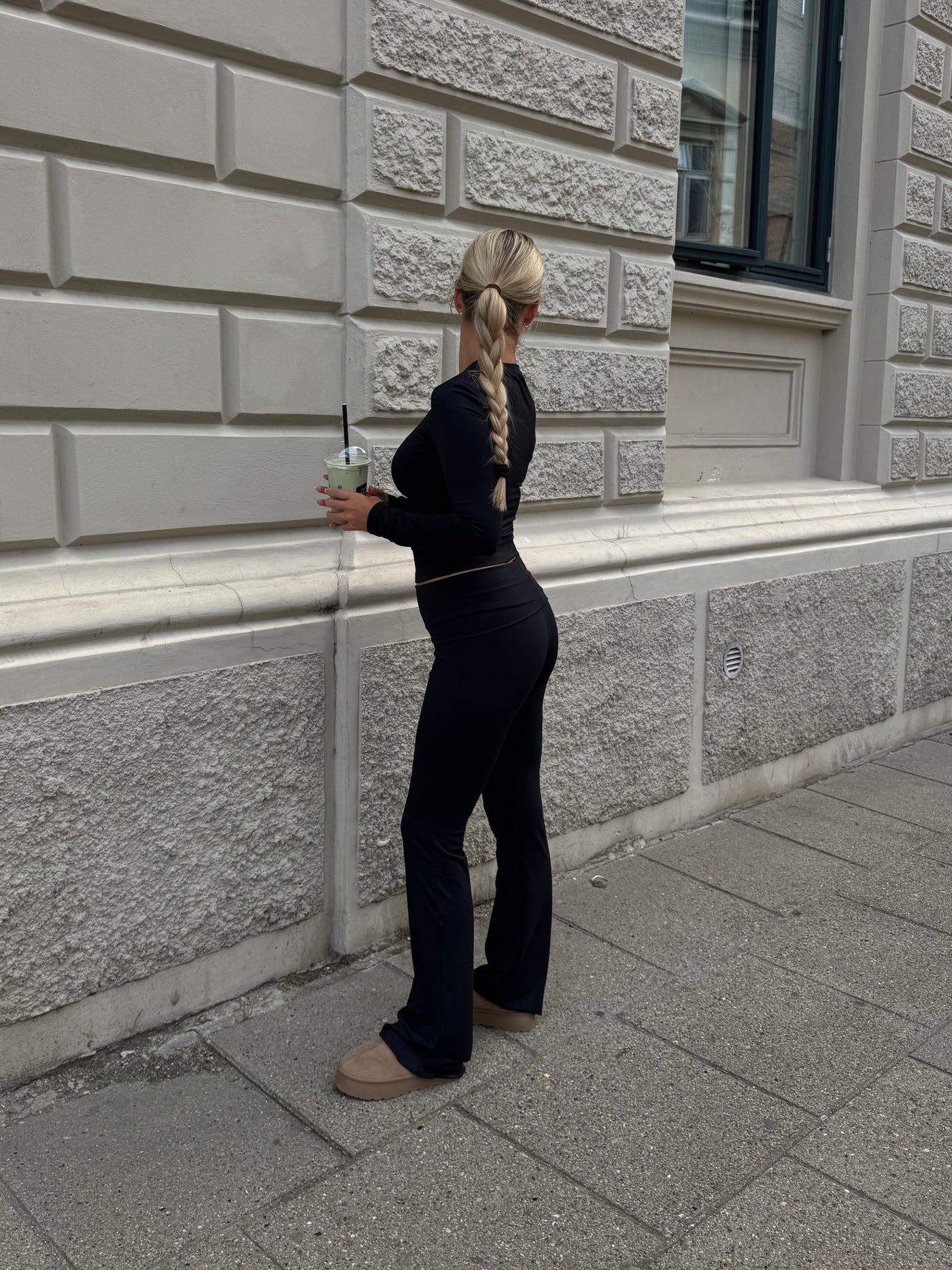 Line leggings sort