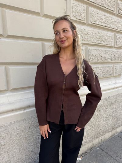 Mikela bluse mørkebrun