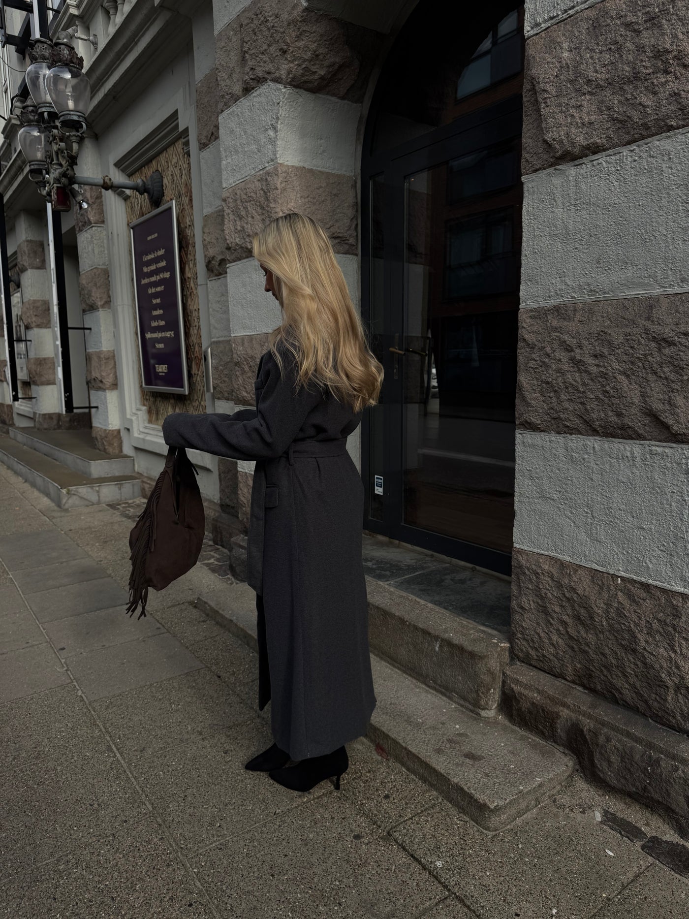 Valeria trenchcoat mørkegrå