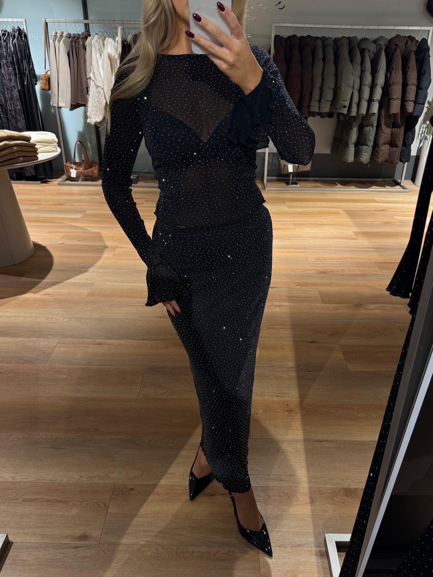 Angela glitter bluse sort
