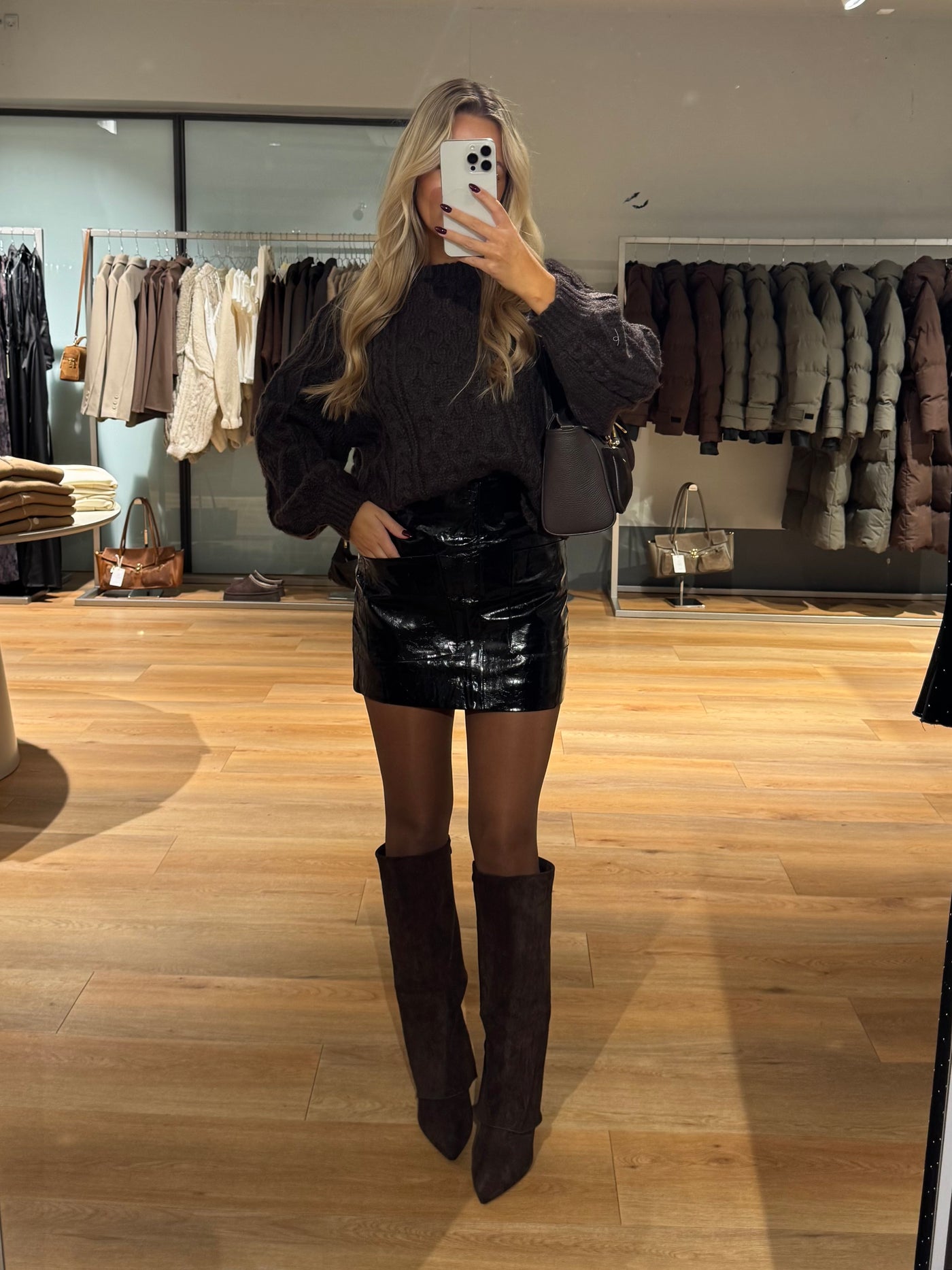 Malene nederdel sort