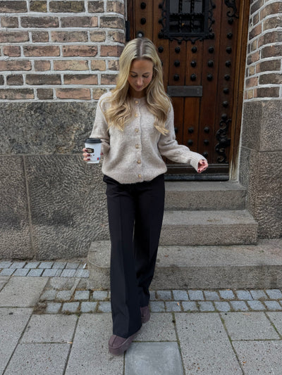 Hannah striktrøje lysebrun