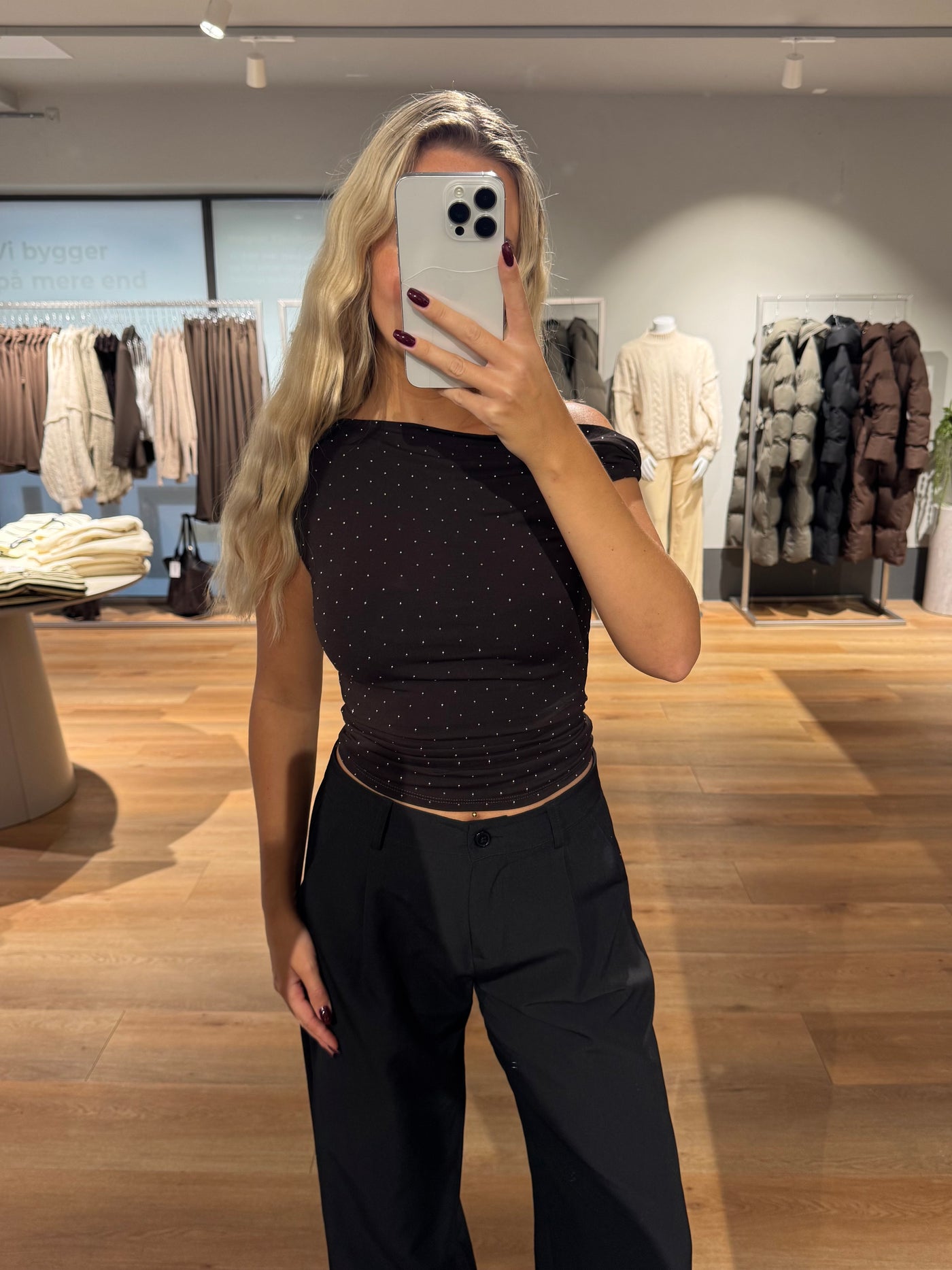 Lucy top mørkebrun