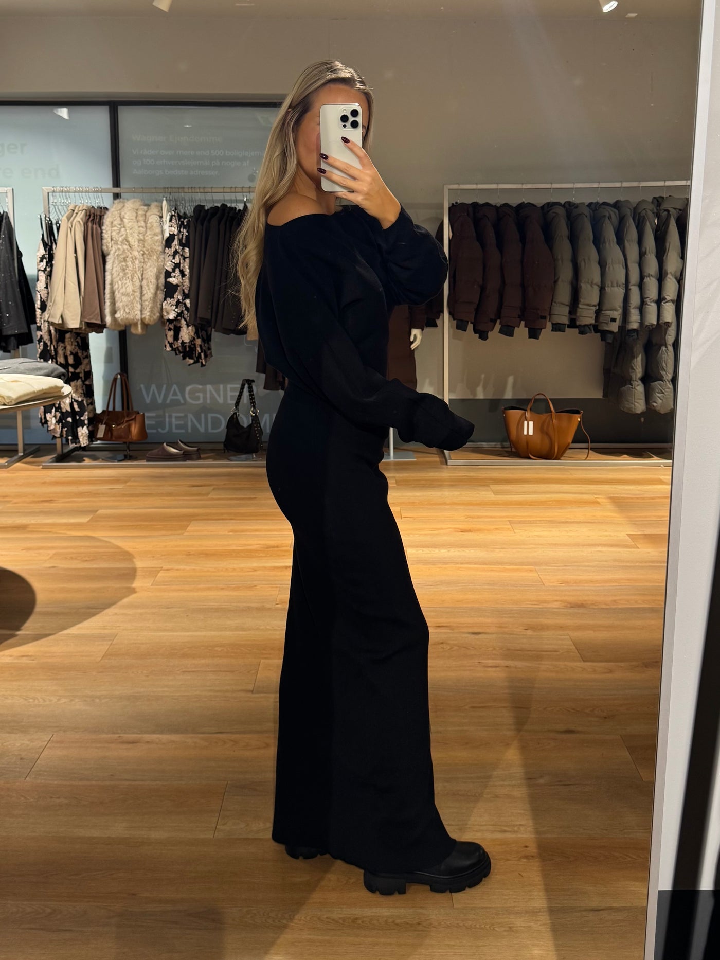 Jenny strikkjole sort