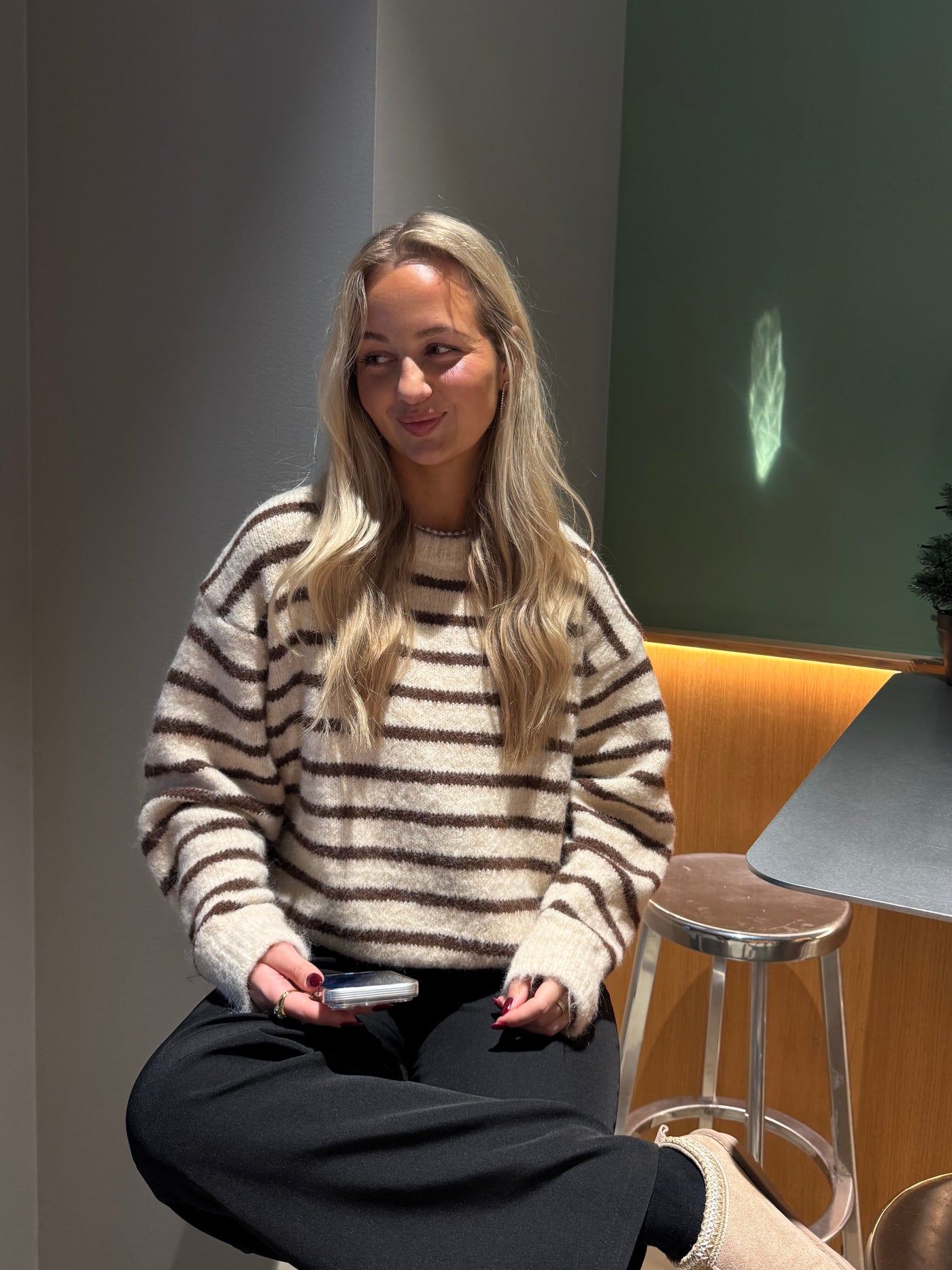 Selina striktrøje stribet