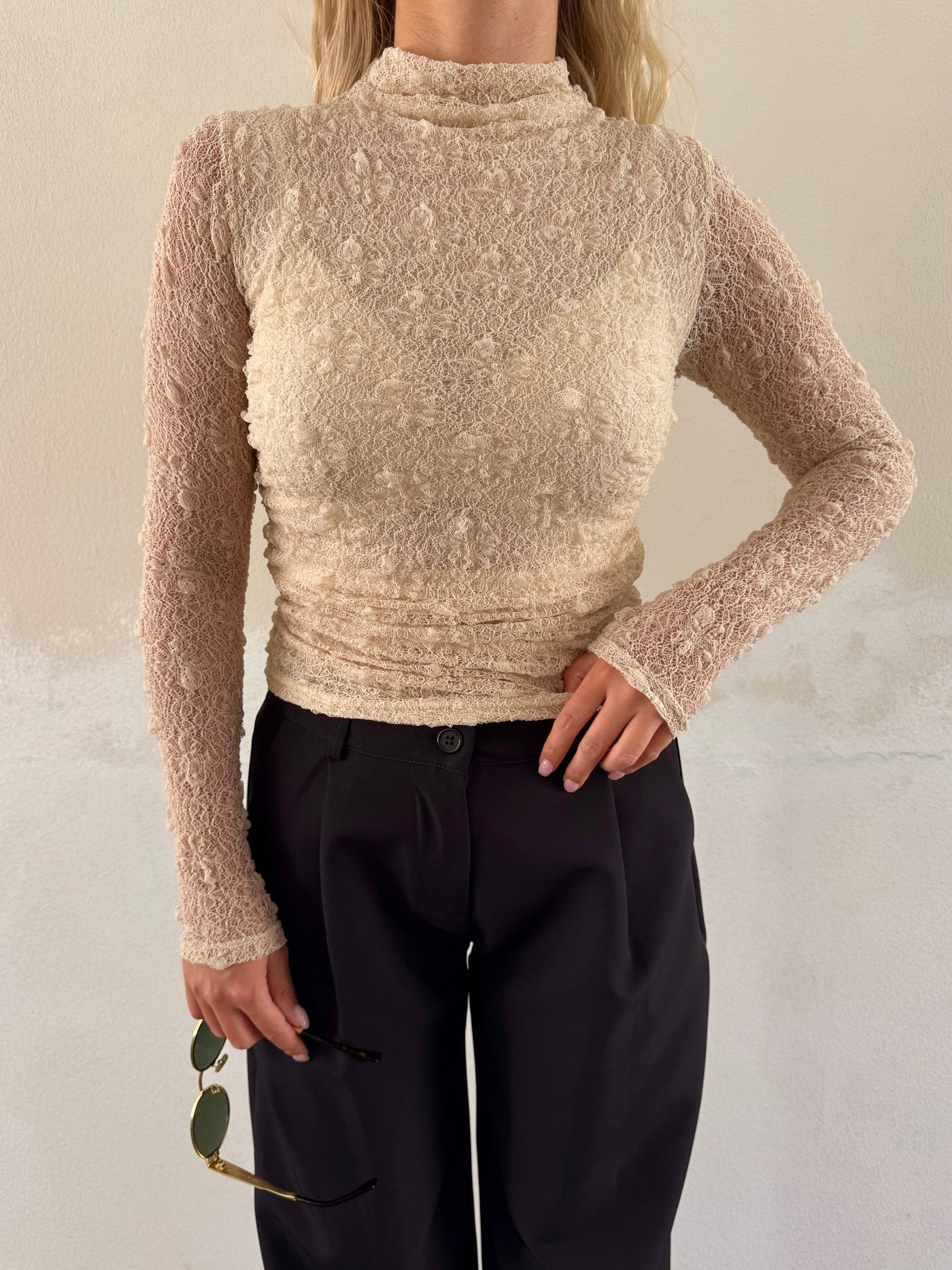 Amira bluse beige