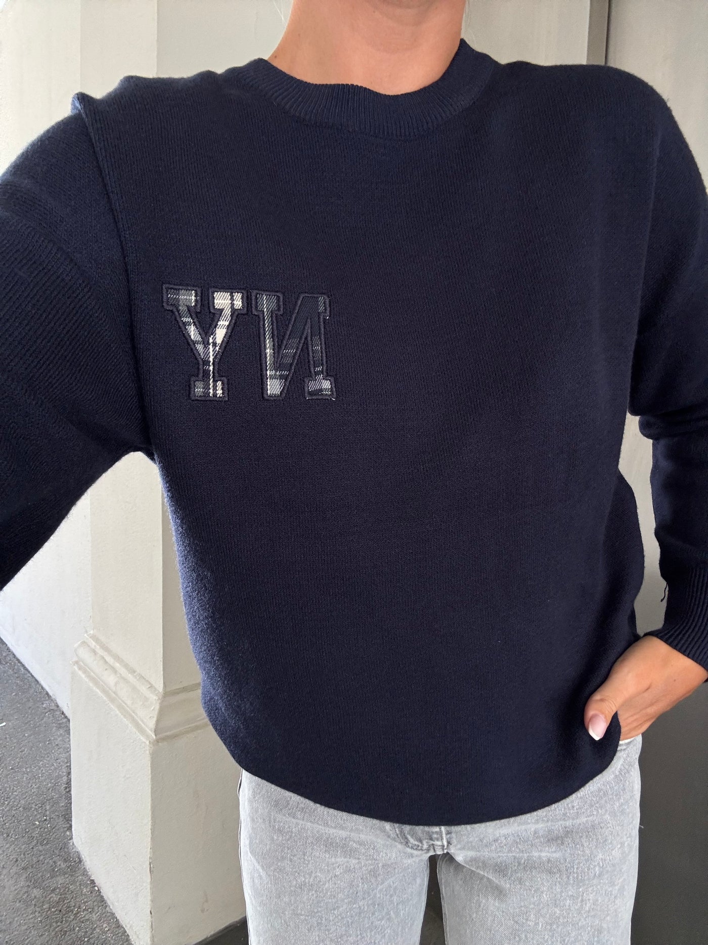 Victoria strik navy