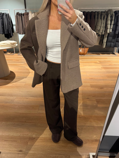 Macie trenchcoat lysebrun