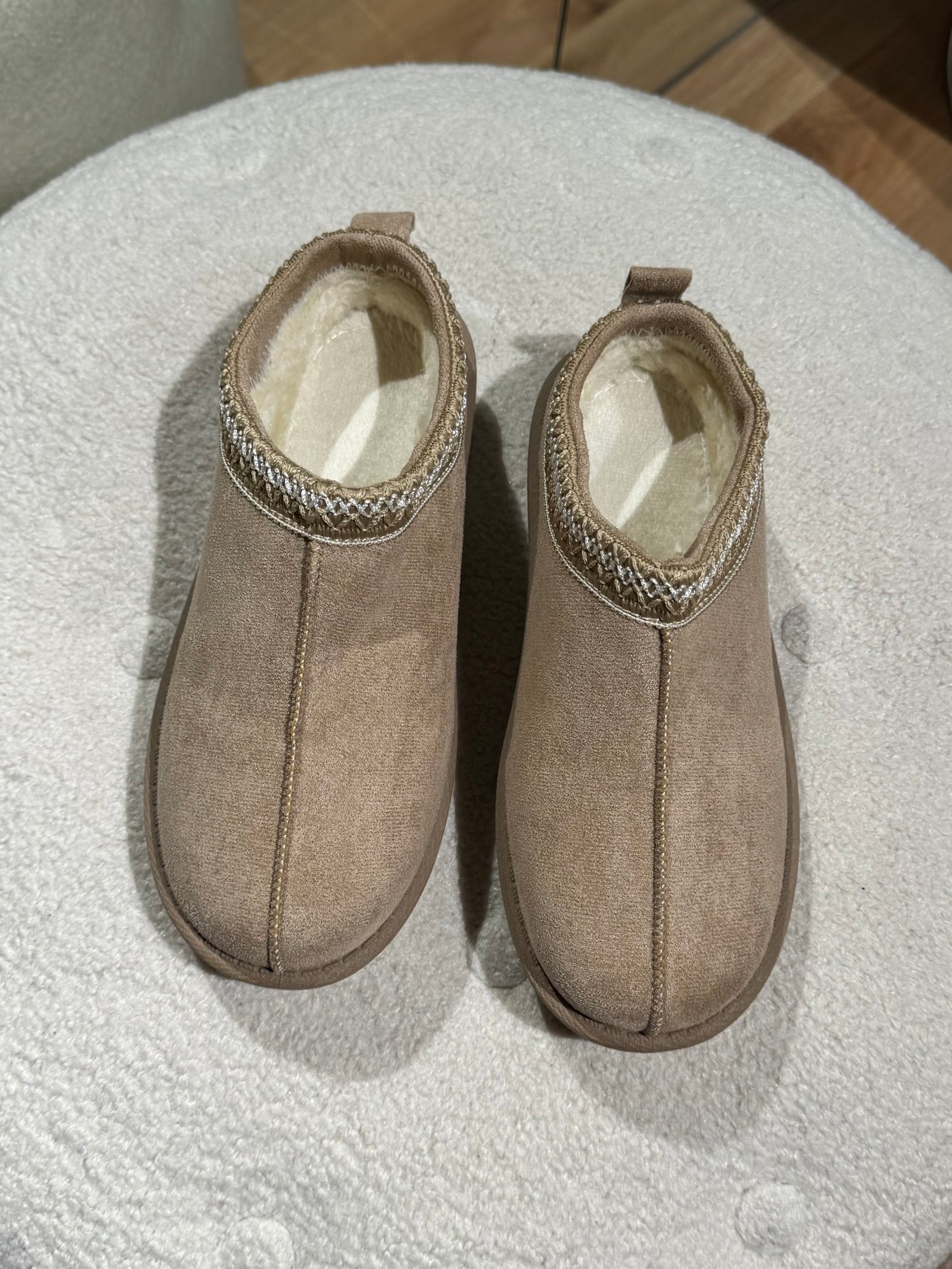 Tatiana bamsesko lysebrun