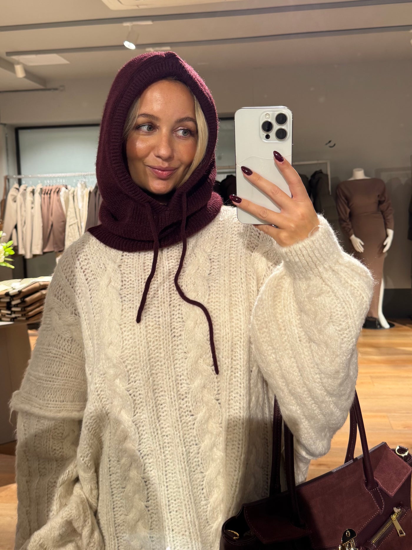 Isabelle balaclava bordeaux