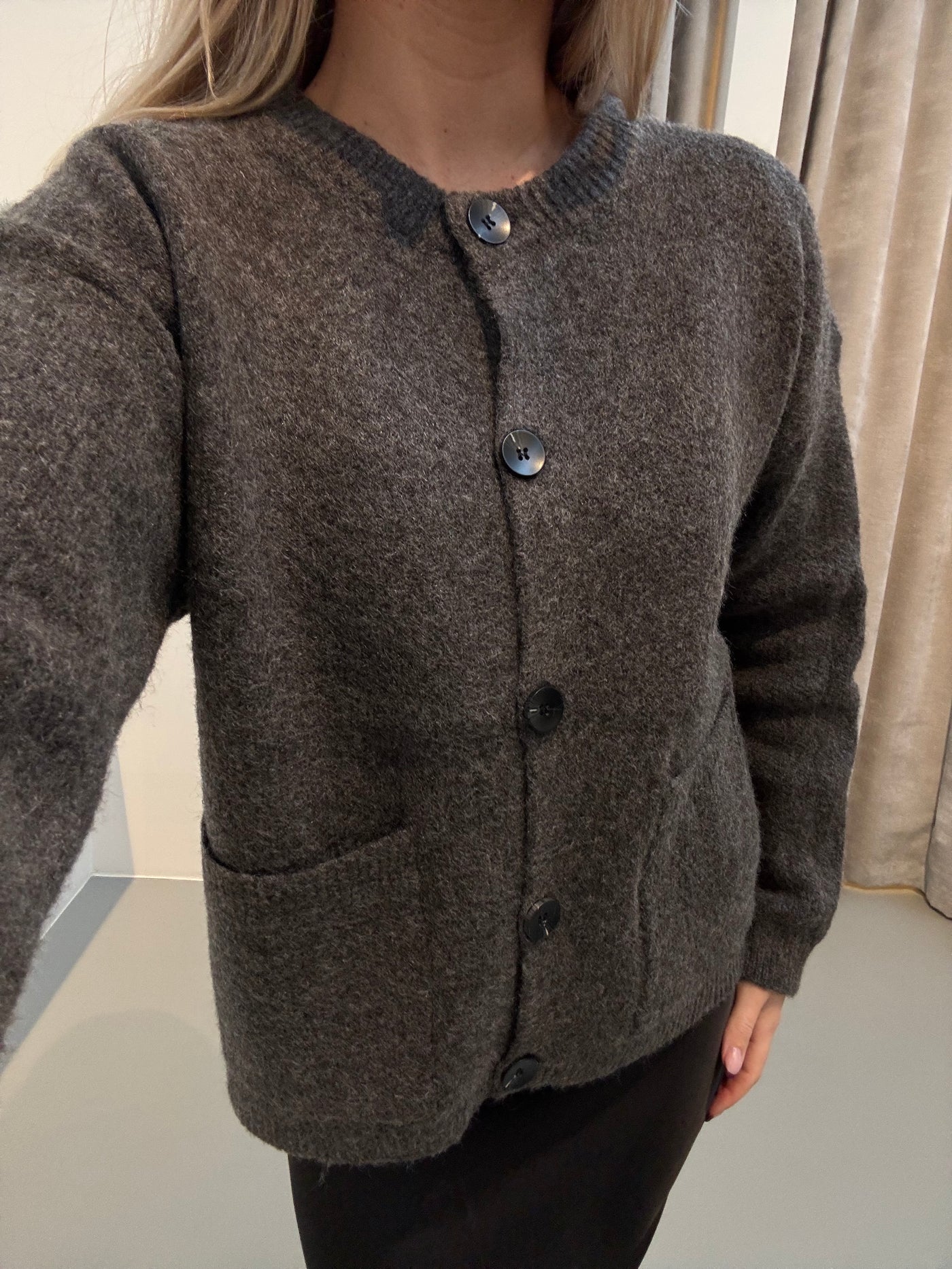 Sille cardigan mørkebrun