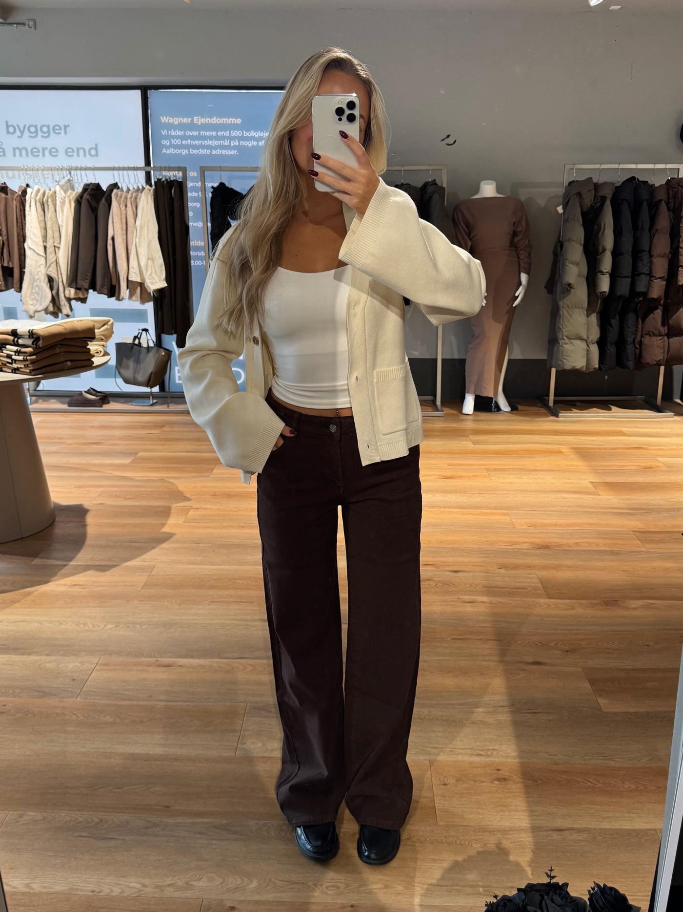 Karoline jeans mørkebrun FORUDBESTILLING