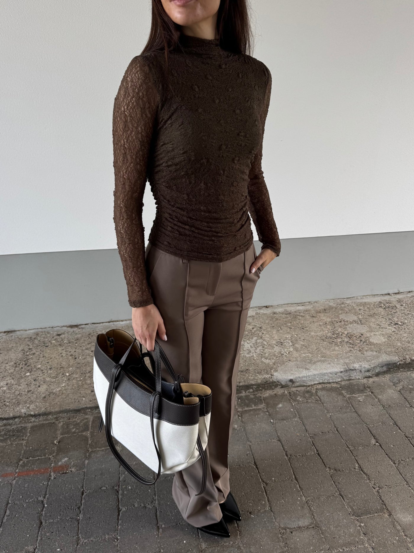 Amira bluse mørkebrun