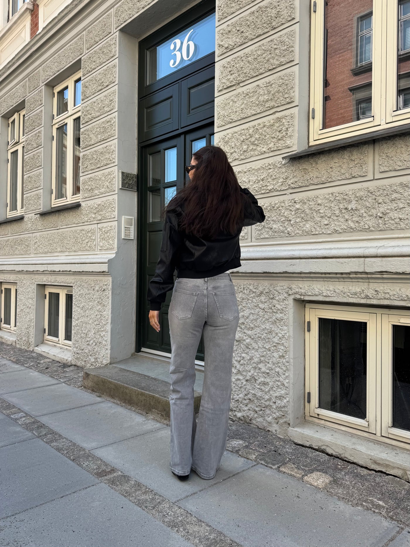 Kaia jeans flare mørkegrå