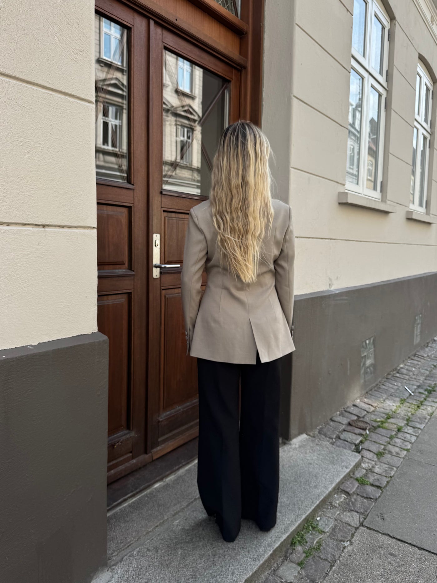 Naja blazer lysebrun FORUDBESTILLING