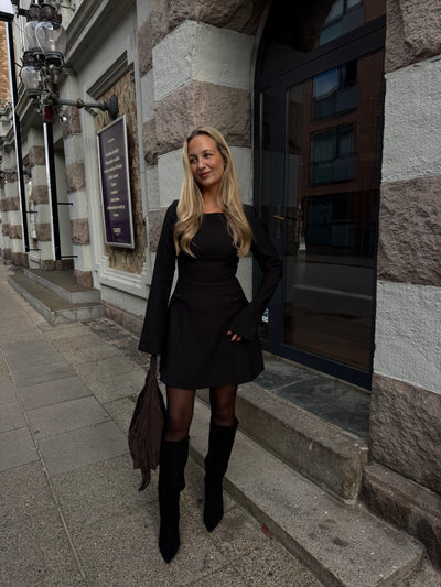 Vilje kjole sort