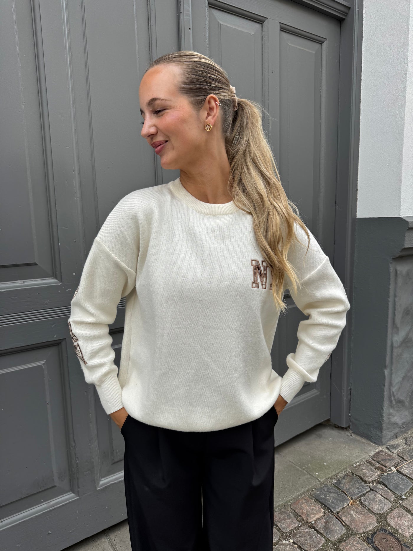 Victoria strik beige