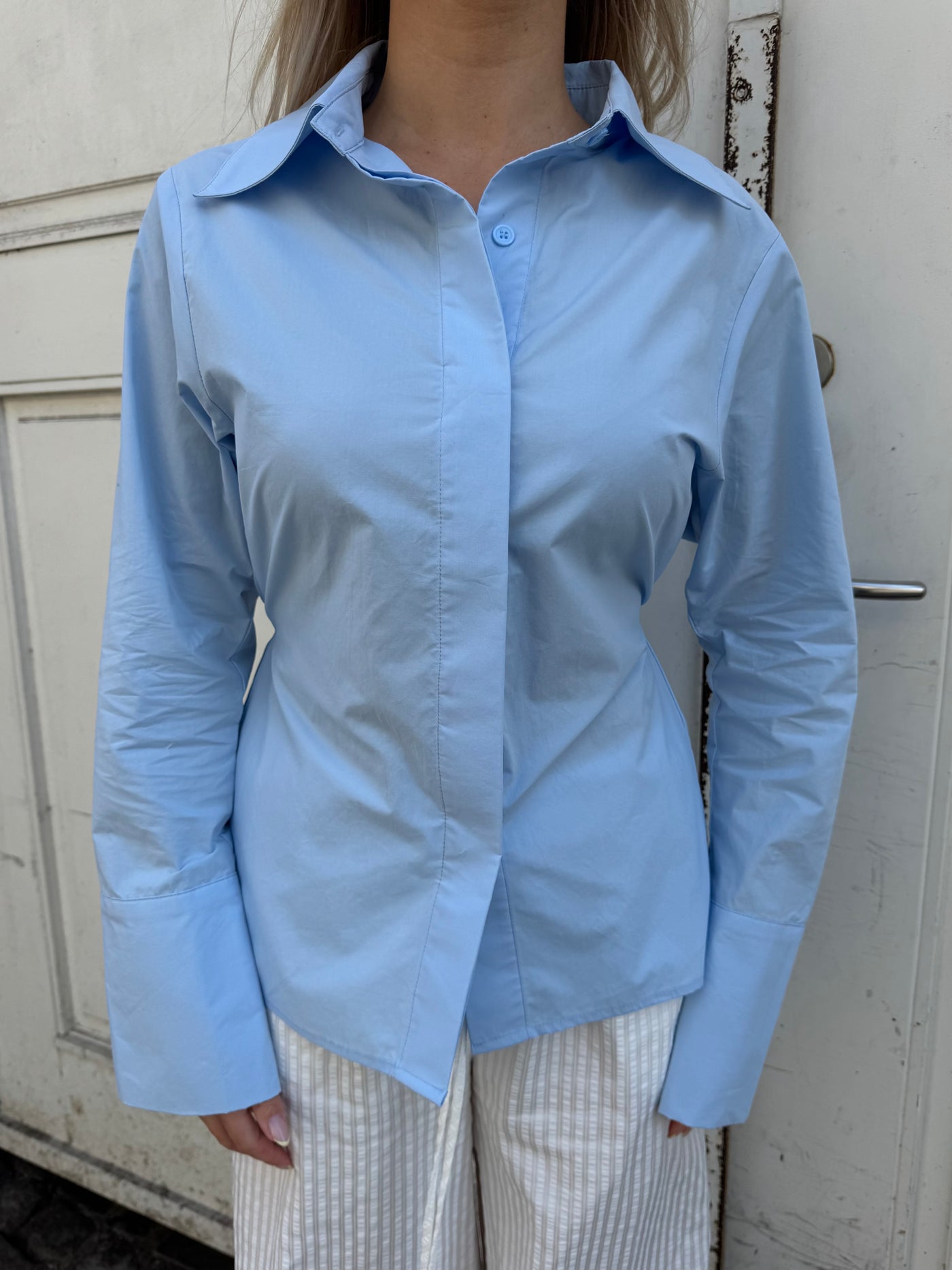 Elina skjorte lyseblå