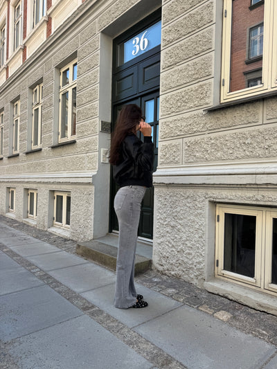 Kaia jeans flare mørkegrå