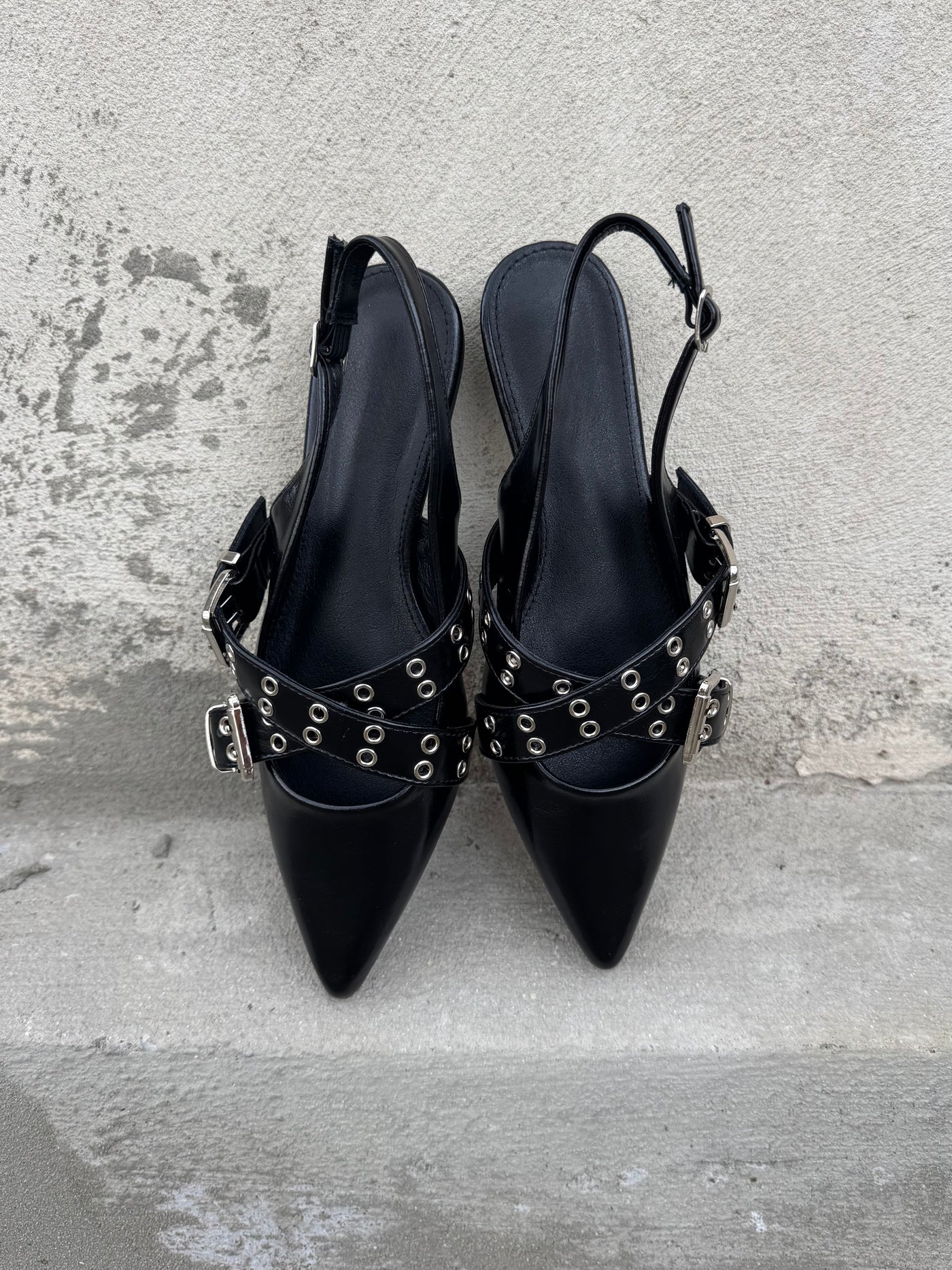 Signe sandaler sort