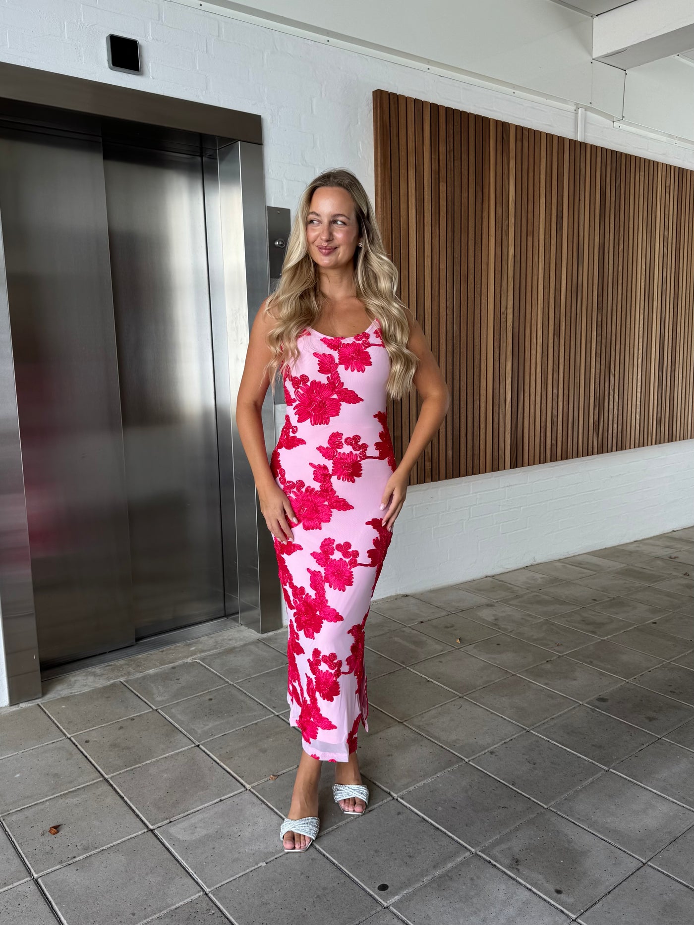Naomi kjole lyserød