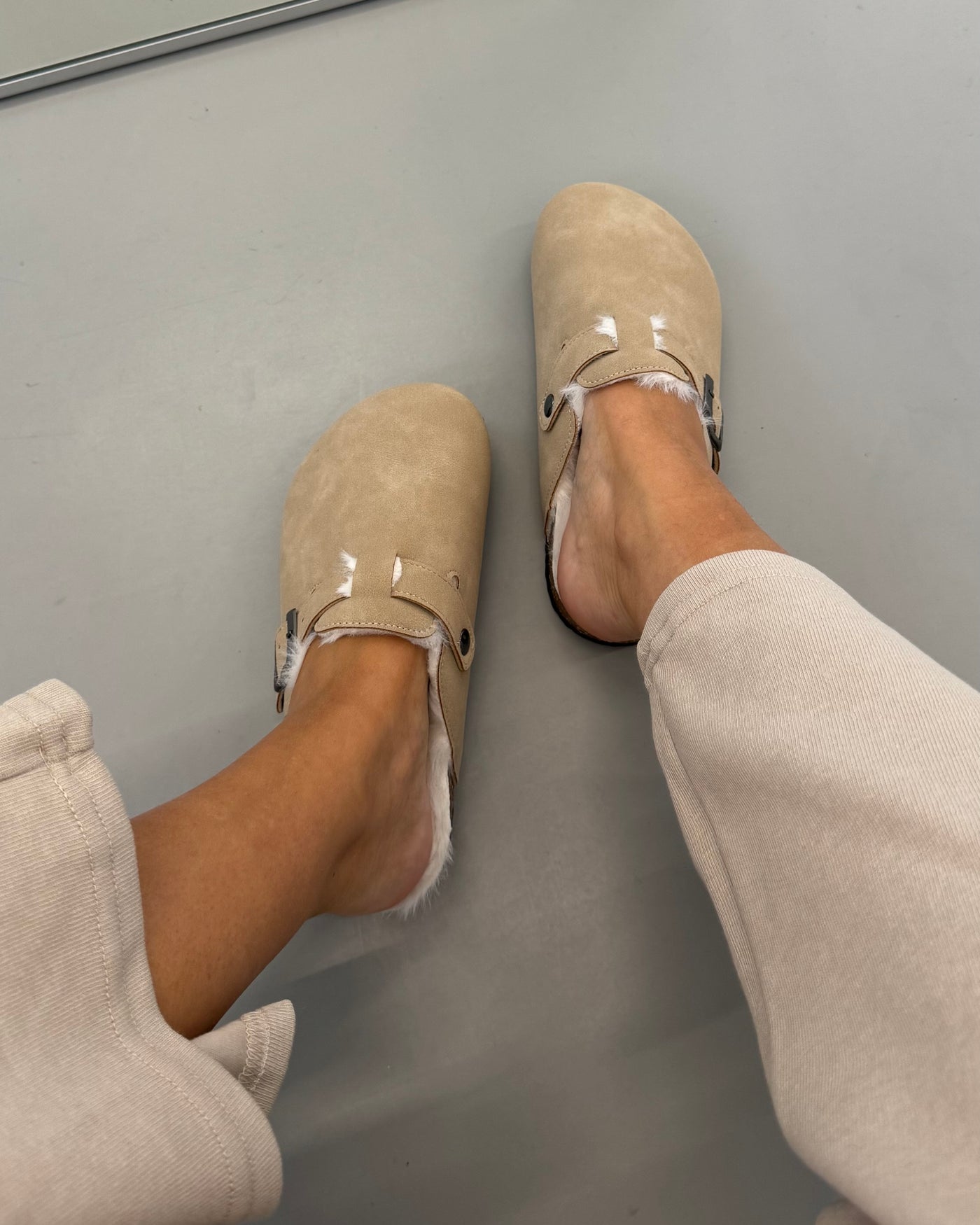 Amy slippers beige