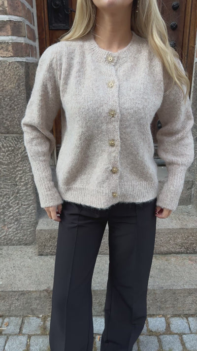 Hannah striktrøje lysebrun