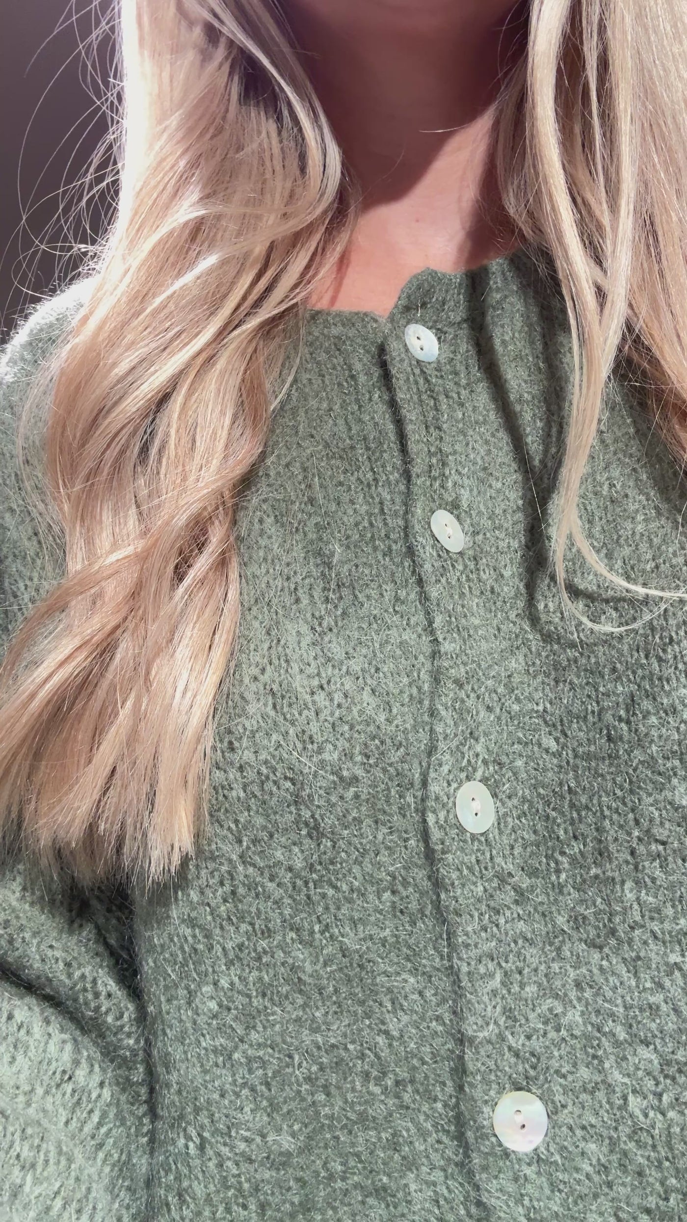 Victoria cardigan olivengrøn FORUDBESTILLING