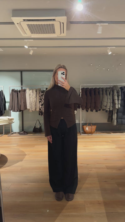 Signe bluse mørkebrun