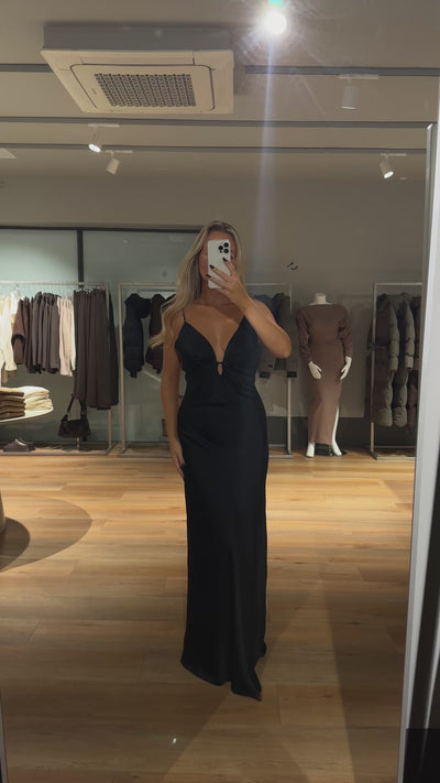 Tania kjole sort FORUDBESTILLING