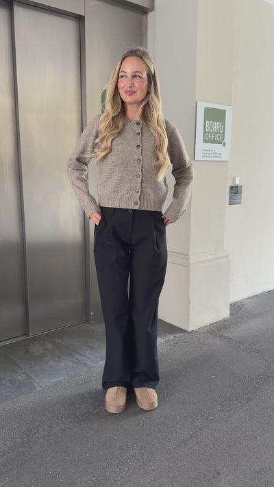 Sage cardigan brun