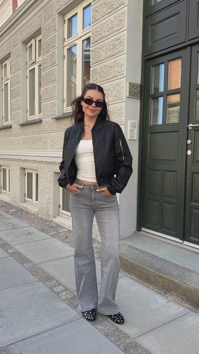 Kaia jeans flare mørkegrå