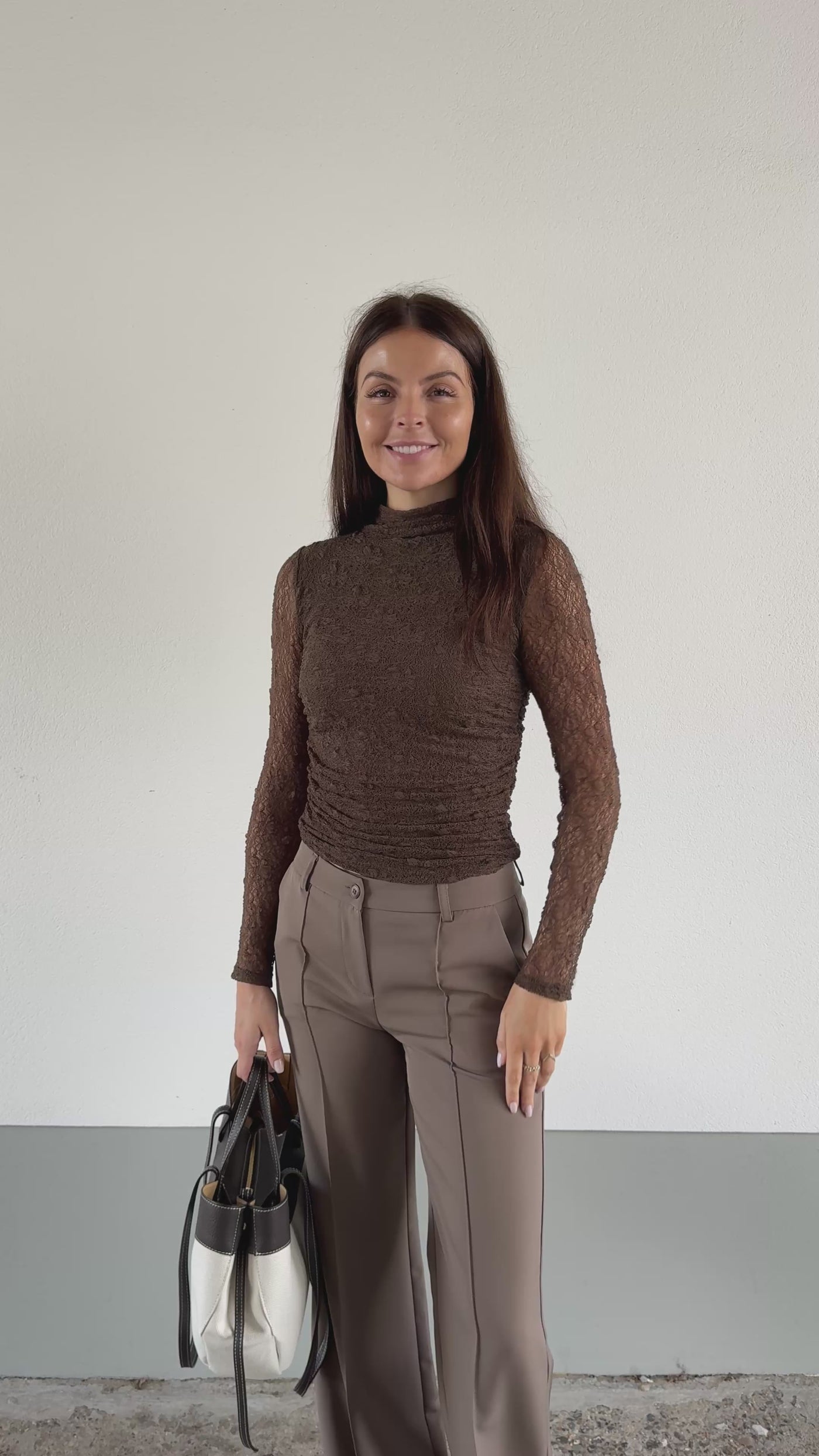 Amira bluse mørkebrun