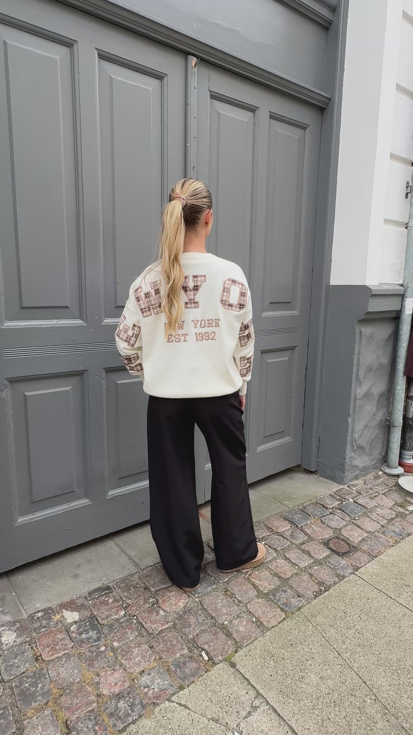 Victoria strik beige